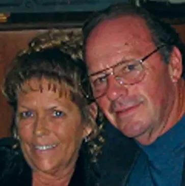 Robert & Linda Currier